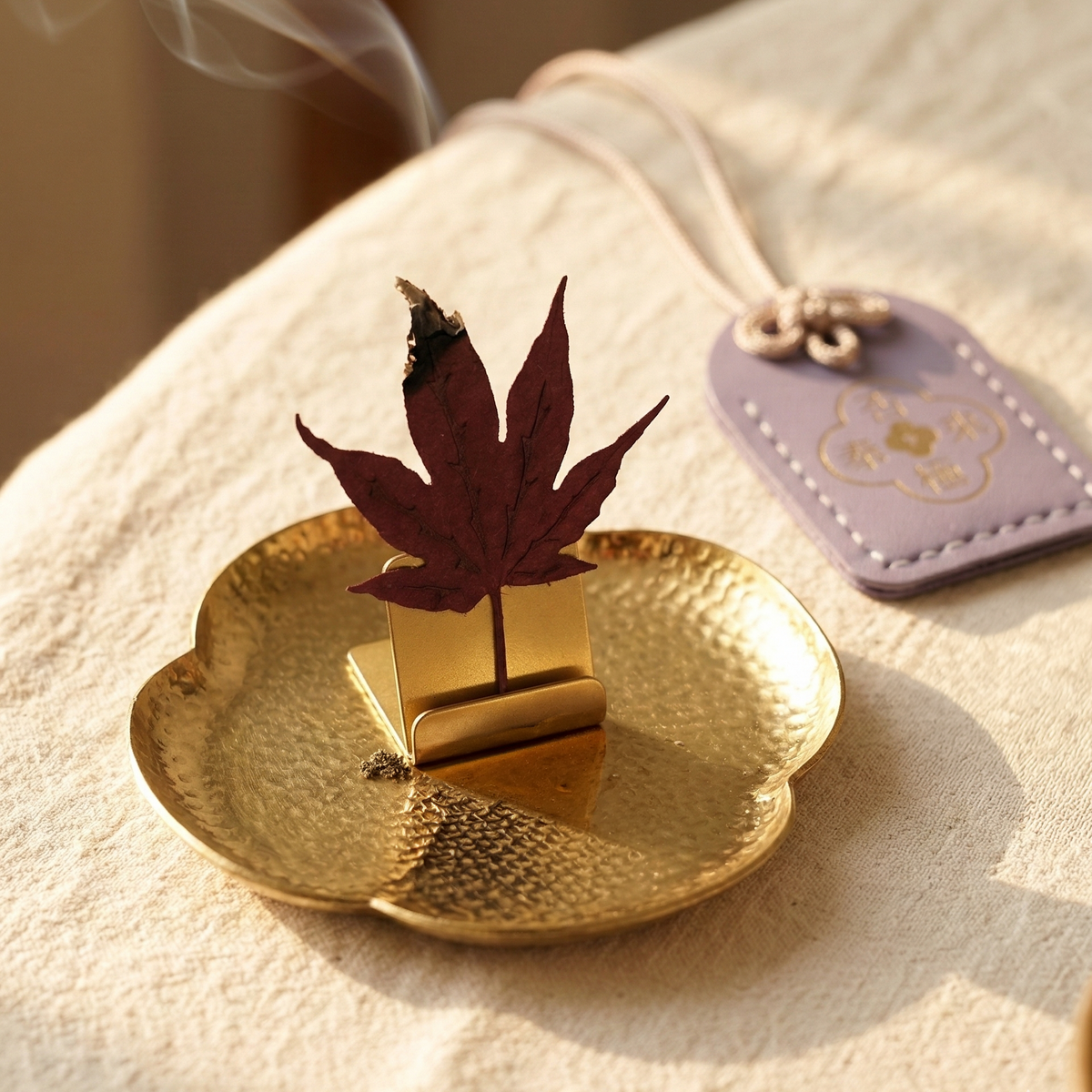 鳶尾花花香愈守禮盒套裝 Premium Scented Gift Set Iris — 蘋果皮革香氛禮盒 · apple leather scented gift set, Broken Fingers+ 香港社企