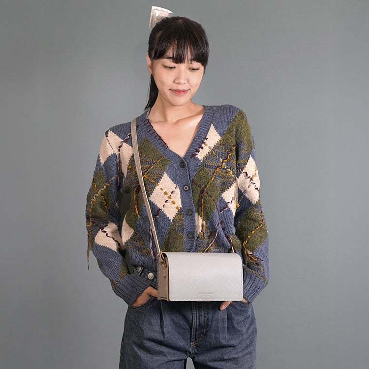 Boxy Bag 【 淺灰色 X 米白色 】環保69%蘋果再造皮革手袋