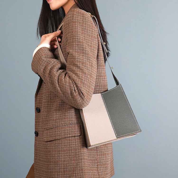 Ladder Bag 【 米白色 X 深灰色  】環保69%蘋果再造皮革手袋