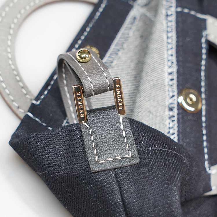 Flat Tote AP【 啡色 X 黑色 】69%環保蘋果皮革牛仔布袋