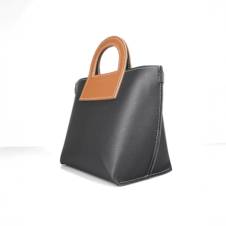 Harvest Bag 【 黑色 X 焦糖啡 】環保69%蘋果再造皮革手袋