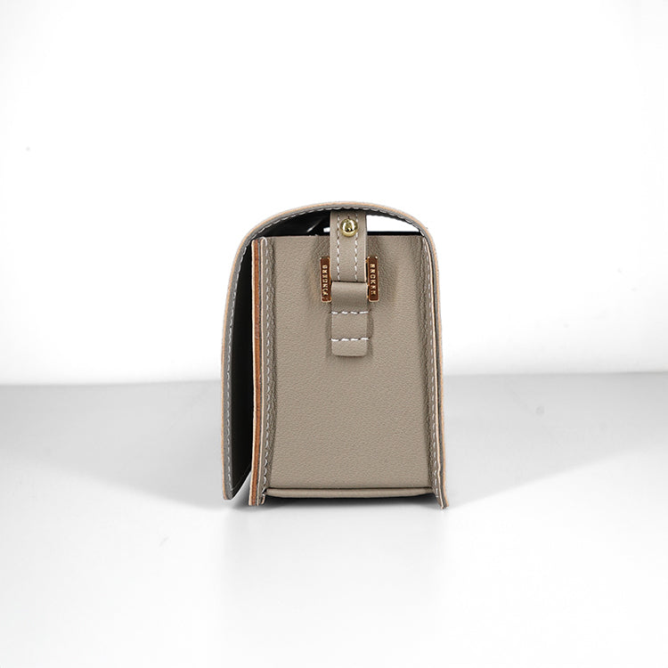 Boxy Bag 【 淺灰色 X 米白色 】環保69%蘋果再造皮革手袋