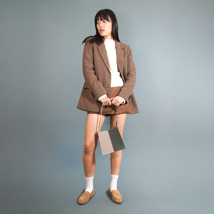 Ladder Bag 【 米白色 X 深灰色  】環保69%蘋果再造皮革手袋