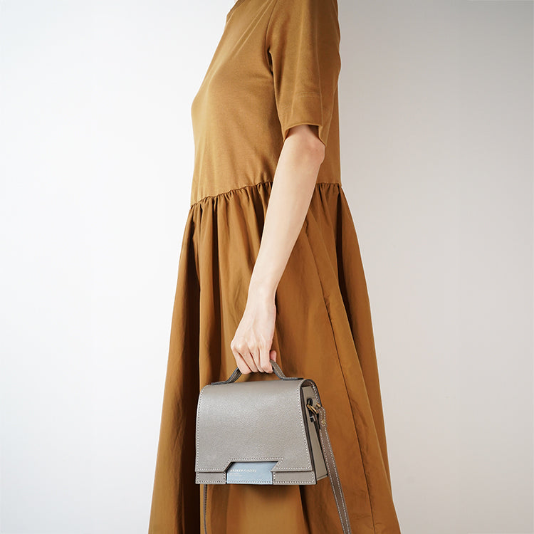 Dome Bag 【 Sandstone Beige  X Horizon Light Blue 】意大利羊皮手袋