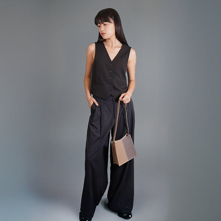 Ladder Bag 【大地灰 X 深灰色 】環保69%蘋果再造皮革手袋