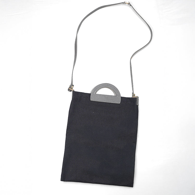 Flat Tote AP【 黑色 X 深灰】69%環保蘋果皮革牛仔布袋